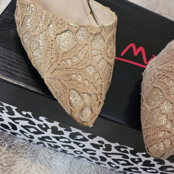 Ann Michelle heels size 7 💖 - Picture 5 of 5